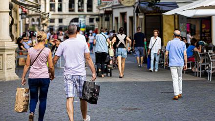 Nach dem langen Lockdown haben die Deutschen das Shoppen wieder für sich entdeckt.