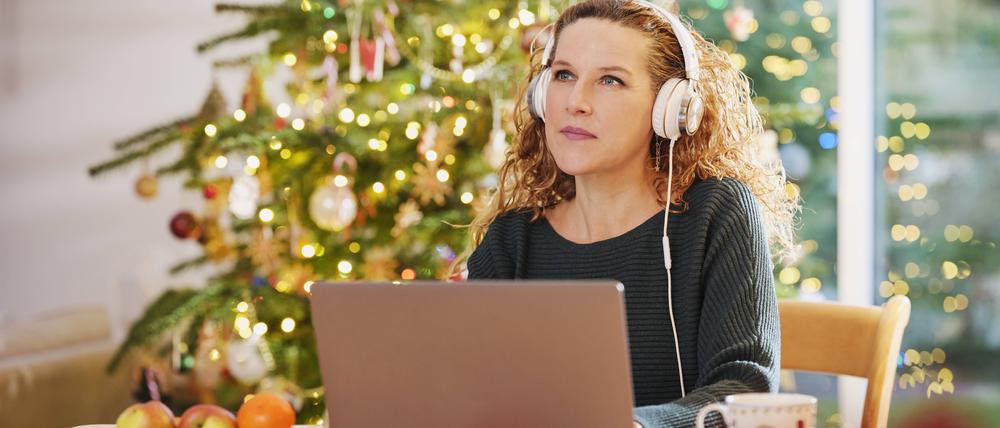 Zeit zum Netzwerken. Weihnachten und Silvester sind ein guter Anlass, um sich mal wieder zu melden.