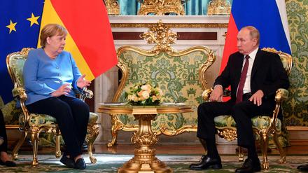 Bundeskanzlerin Merkel hat den russischen Staatspräsidenten Putin in Moskau besucht.