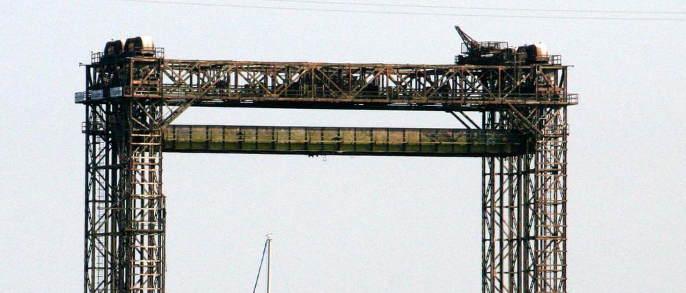 Die ehemalige Hubbrücke Karnin bei Usedom führte einst vom Festland zur Insel. 1945 zerstörte die Wehrmacht den Bau.