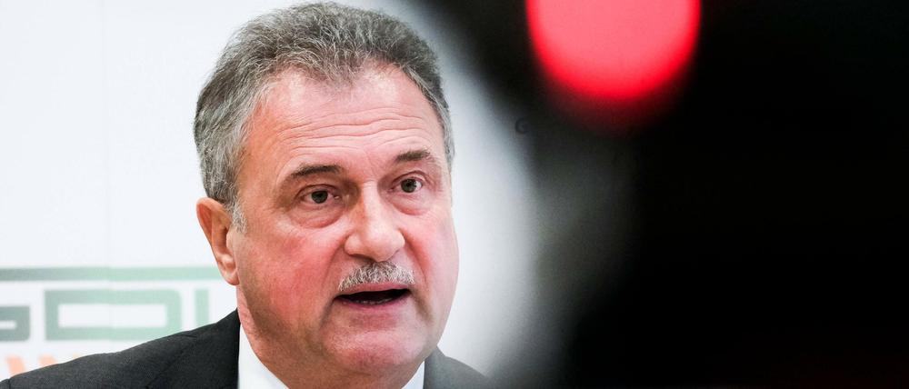 Claus Weselsky sieht rot, wenn er an den Vorstand der Bahn denkt.