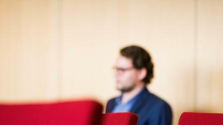 Der vorbestrafte Hochstapler gab sich unter anderem als Pilot und Staatsanwalt aus.