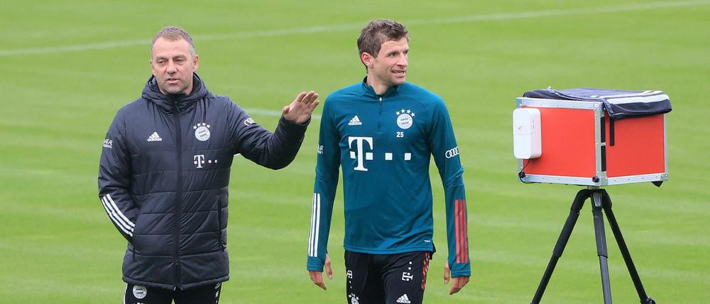 Am Freitag bei der Verkündung von Flicks Kader dürften einige Spieler dabei sein, die schon 30 Jahre und älter sind, wie Thomas Müller.