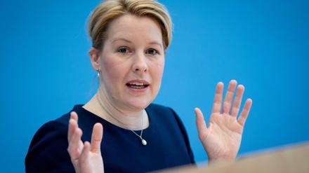 Franziska Giffey (SPD), damalige Bundesministerin für Familie, Senioren, Frauen und Jugend, in der Bundespressekonferenz. Die SPD-Landesvorsitzende will Regierende Bürgermeisterin von Berlin werden.