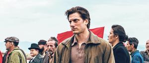 Sozialist und Literat: Martin Eden (Luca Marinelli) will die Gesellschaft mit seinem radikalen Individualismus verändern.