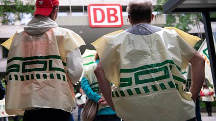 Die Züge rollen am Mittwoch wieder im Normalbetrieb, doch schon bald könnte es neue Streiks geben.