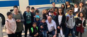 Gemeinsam Sport treiben, backen oder Ausflüge machen - die Polizei von nebenan gehört im Soldiner Kiez dazu.