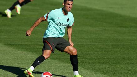 Mit dem Wechsel zu Manchester United kehrt Cristiano Ronaldo zu dem Verein zurück, bei dem er bereits von 2003 bis 2009 unter Vertrag stand.