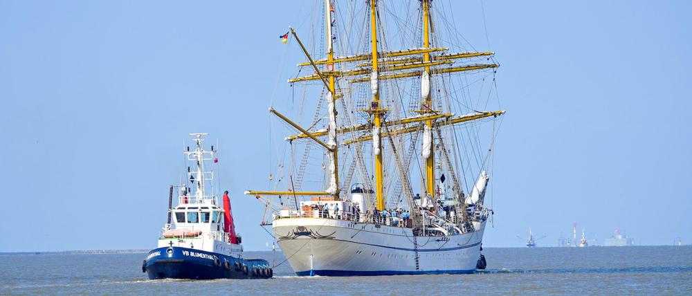 Die Gorch Fock ist zu einer Probefahrt in See gestochen.
