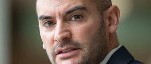 Danyal Bayaz, Finanzminister von Baden-Württemberg, steht massiv in der Kritik.