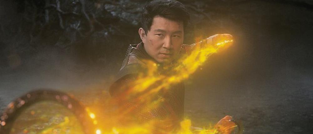 Shang-Chi (Simu Liu) weigert sich, das Vermächtnis seines Superhelden-Vaters anzutreten.