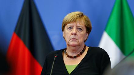 Bundeskanzlerin Angela Merkel hat sich für Gespräche mit den Taliban ausgesprochen.