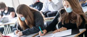 In Berlins Schulen wurde die Maskenpflicht bis Anfang Oktober verlängert.