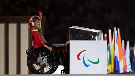 Keita Tokunaga, 34, ist Mode-Journalist, Model, Aktivist – und war DJ bei der Eröffnungsfeier der Paralympischen Spiele. 