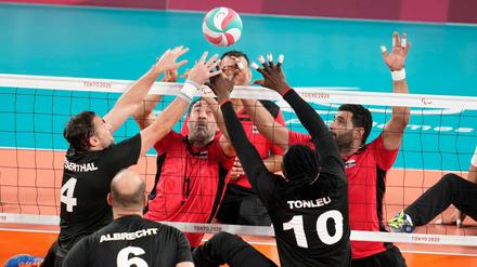 Die deutschen Sitzvolleyballer haben das Spiel um Platz 5 verloren.