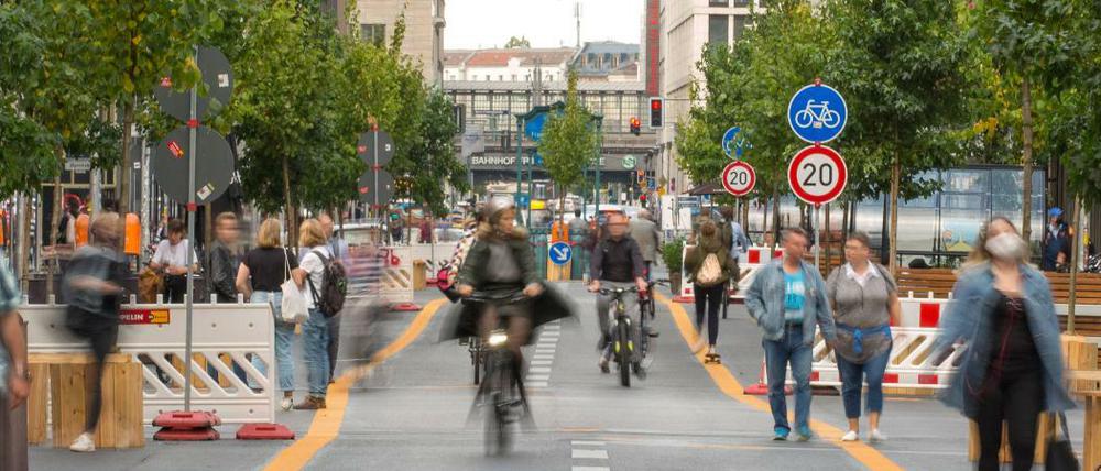 Mehr Platz für Radler und mehr Geld für den Bahnausbau fordert das „Bündnis nachhaltige Mobilitätswirtschaft“.