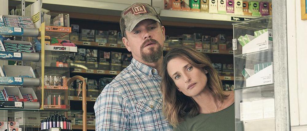 Bill Baker (Matt Damon) verliebt sich in die allein erziehende Mutter Virginie (Camille Cottin).