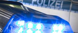 Einsatz gegen mutmaßlichen Islamisten. Die Polizei nahm am Sonnabend einen Mann fest, der in einem Hotel in Charlottenburg einen Angestellten schlug und "Allah" rief