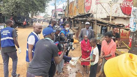 Was erfahren wir über Land und Leute?  Wie in den Reportagen zwischen Somalia und Senegal, am 15. September (20 Uhr 15) auf Phoenix. Die Corona-Pandemie hat lange Zeit auch die Berichterstattung über Afrika geprägt. 