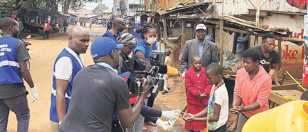 Was erfahren wir über Land und Leute?  Wie in den Reportagen zwischen Somalia und Senegal, am 15. September (20 Uhr 15) auf Phoenix. Die Corona-Pandemie hat lange Zeit auch die Berichterstattung über Afrika geprägt. 
