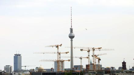 Stabilisierung. In der Industrie, im Bau, beim Onlinehandel und der Digitalwirtschaft sieht es wirtschaftlich laut Konjunkturbericht wieder gut aus.