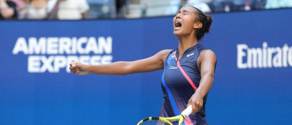 Leylah Fernandez lebt ihre Emotionen beinahe nach jedem Punkt auch auf dem Platz aus.