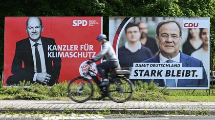 Der oder der - oder doch die ganz andere? Zwei Wochen vor der Bundestagswahl ist es richtig spannend.