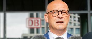 Zum dritten Mal hat Personalvorstand Martin Seiler das Angebot des Konzerns verbessert. Trotzdem gab es bislang auch drei Streiks. 