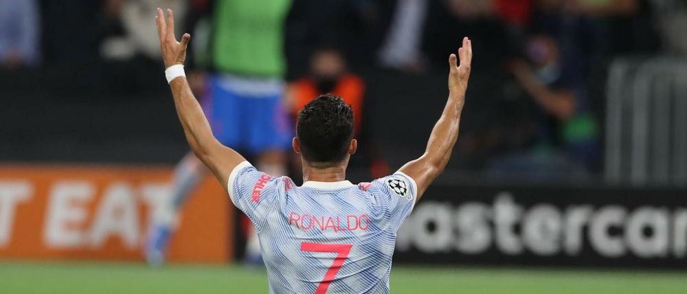Die Euphorie um die Rückkehr von Cristiano Ronaldo zu Manchester United hat einen herben Dämpfer bekommen.