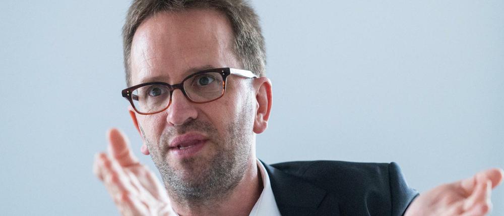 Klaus Müller, Vorstand des Bundesverbands der Verbraucherzentralen, rechnet mit schwierigen Verhandlungen nach der Wahl.