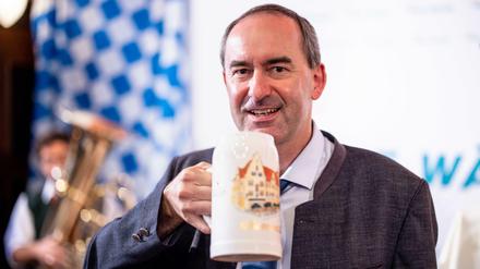 Hubert Aiwanger beim Politischen Frühschoppen Gillamoos 