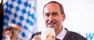 Hubert Aiwanger beim Politischen Frühschoppen Gillamoos 