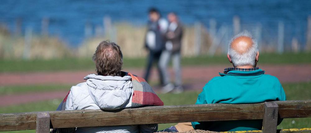 Nach einer Nullrunde 2021 können sich Rentner auf eine Erhöhung ihrer Bezüge freuen.