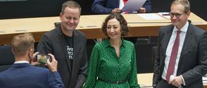 Bitte lächeln: In der letzten Plenarsitzung des Abgeordnetenhauses vor der Wahl war der Koalitionsfrieden (fast) wieder hergestellt.