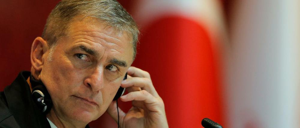Stefan Kuntz soll die Nationalmannschaft der Türkei schnell wieder zurück in die Spur bringen.