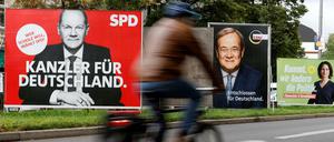 Wer macht das Rennen: Der Wahlkampf zwischen Olaf Scholz und Armin Laschet wird ruppiger. 