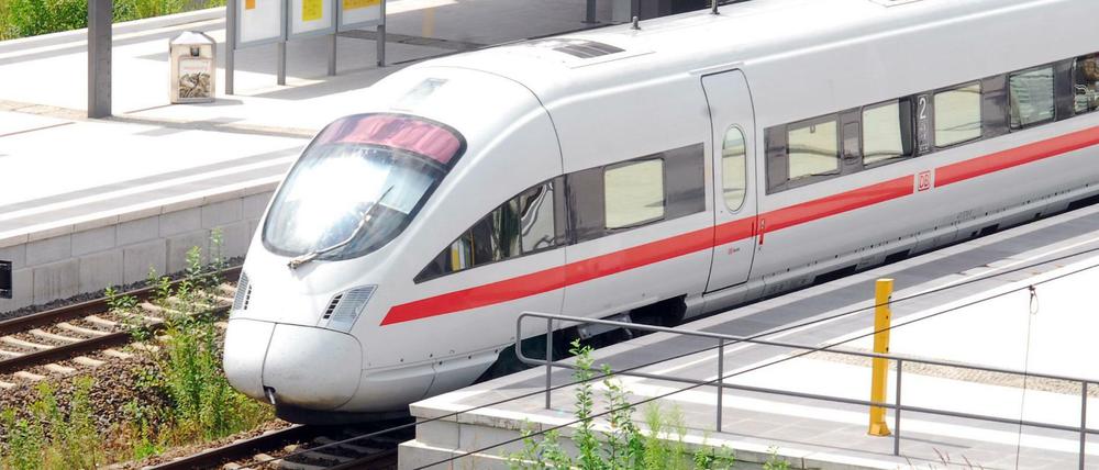 Am Bahnhof Berlin-Gesundbrunnen starten und enden viele ICEs. Deshalb baut die Bahn in der Nähe einen Wartungsstützpunkt.