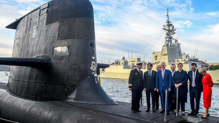 „Vertrauensbruch“: Der französische Präsident Emmanuel Macron besucht 2018 mit Australiens Premier Malcolm Turnbull ein U-Boot.