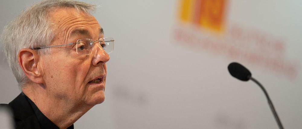 Ludwig Schick, Erzbischof von Bamberg, spricht während eines Pressegesprächs zum Ende des Afghanistaneinsatzes der Bundeswehr.