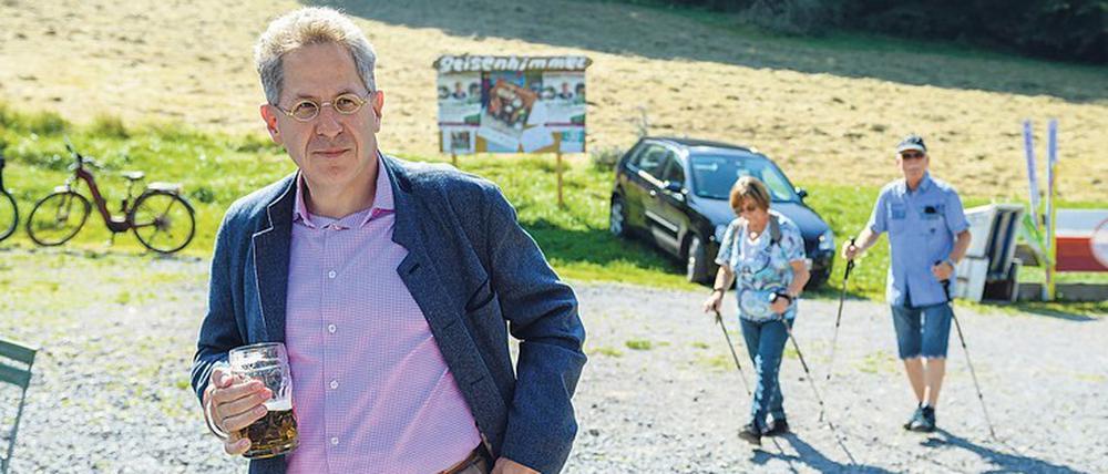 Nach einer Umfrage wären 30 Prozent der AfD-Wähler bereit, dem CDU-Kandidaten Hans-Georg Maaßen ihre Erststimme zu geben.