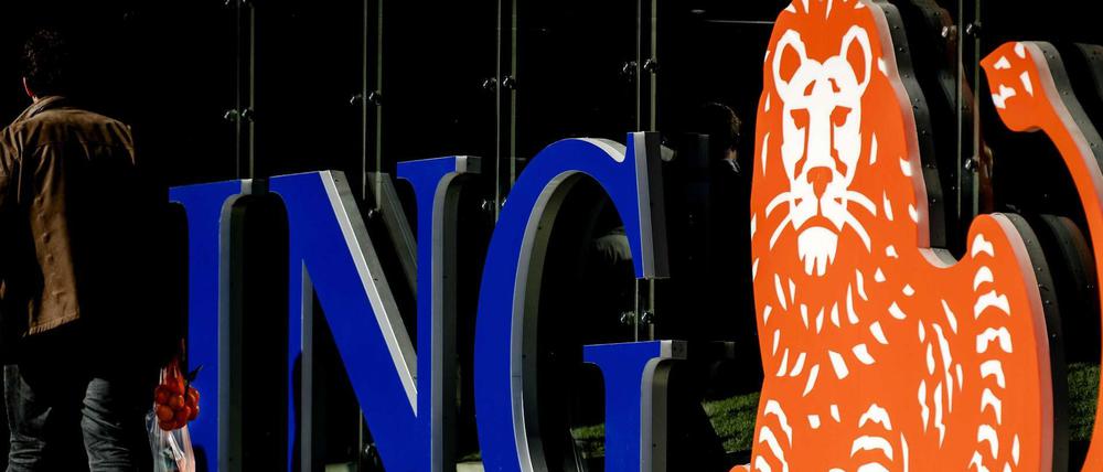 Millionen Kunden sind betroffen: Die ING wird sich bei ihnen im November melden. Verbraucherschützer rechnen damit, dass alle Banken nachziehen werden. 