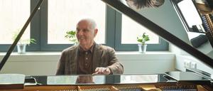 Daniel Barenboim bei der Vorstellung des Projekts "Musikalische Schule".