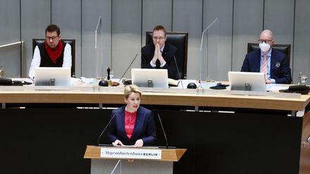 Bisweilen launig. Franziska Giffey bei ihrer Regierungserklärung im Berliner Abgeordnetenhaus.