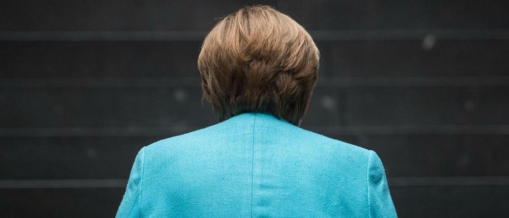 Rückansicht von Angela Merkel (Archivbild vom 22. Juli 2021)