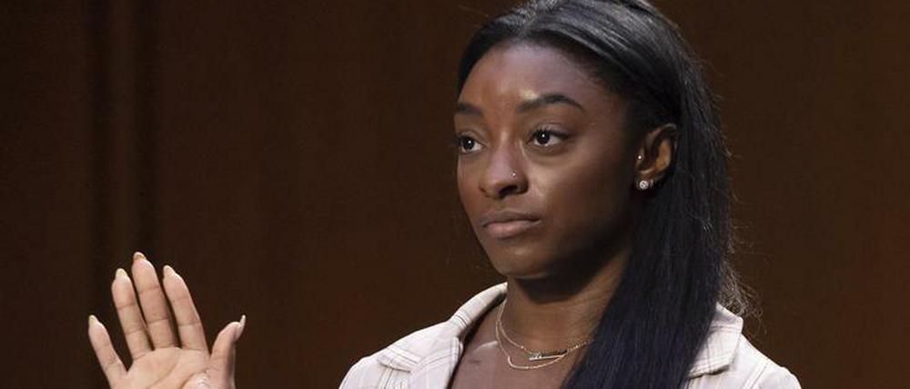 Simone Biles sagte kürzlich vor Gericht aus.