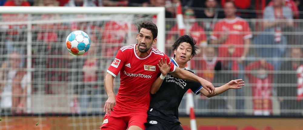 Unverzichtbar flexibel. Rani Khedira (links) ist bei Union bisher im defensiven Mittelfeld gesetzt. In Augsburg lief er teilweise auch als Innenverteidiger auf.