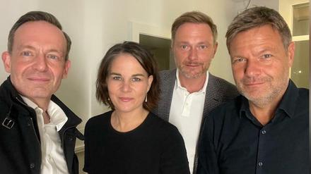 Die Parteispitzen von FDP und Grünen trafen sich in der Nacht zu Mittwoch.