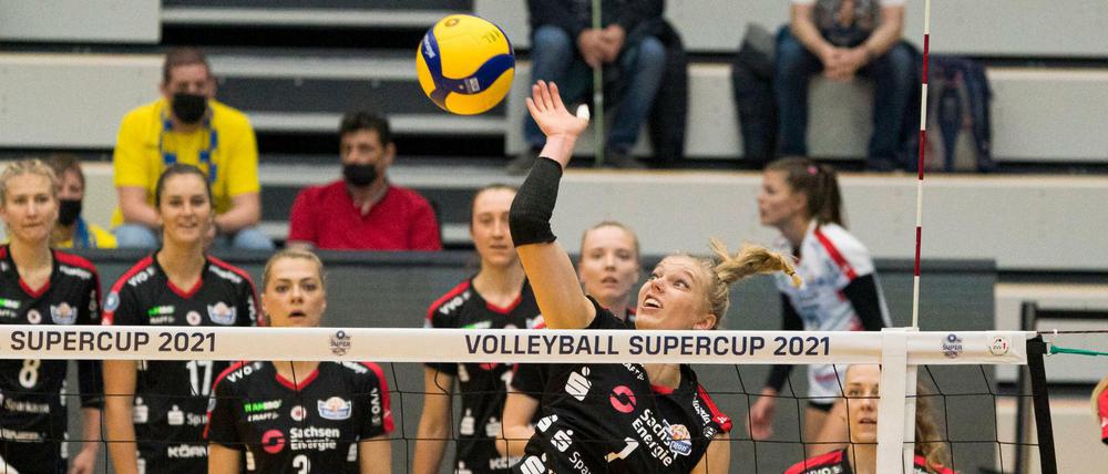 Im Tiebreak setzt Dresden sich beim Supercup durch.