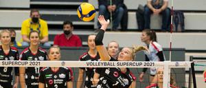 Im Tiebreak setzt Dresden sich beim Supercup durch.
