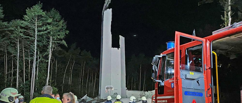 Das fast 240 Meter hohe Windrad in Haltern am See ist in sich zusammengestürzt.